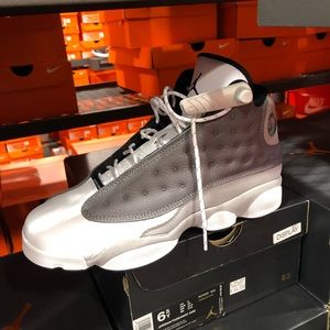 Meet your Posher, Eva